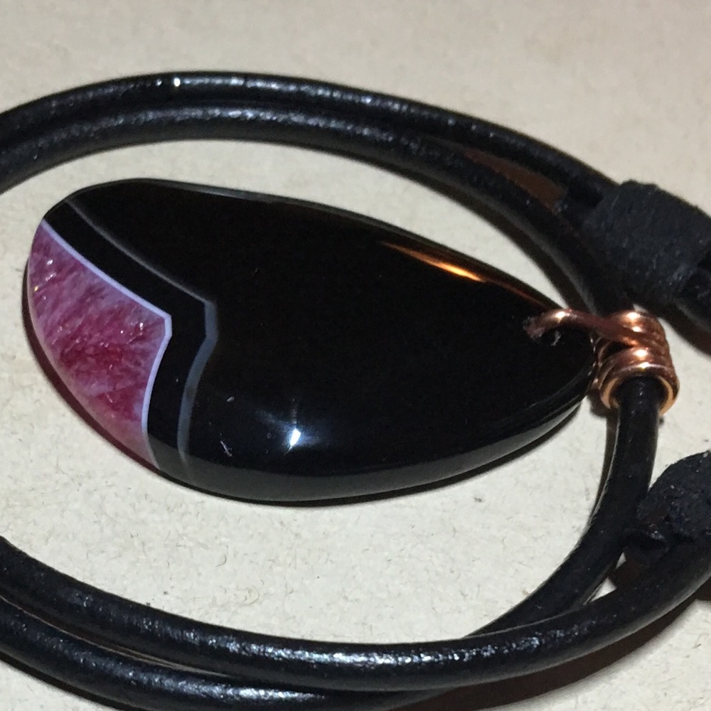 ❤️❤️16” Agate Gemstone Leather Choker Necklace